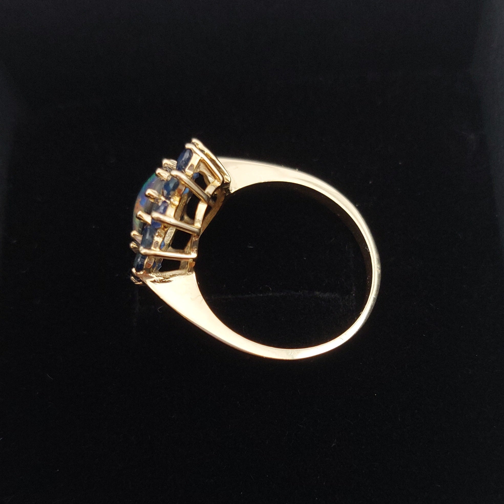 Sapphire and Opal 9ct Gold Cluster Ring