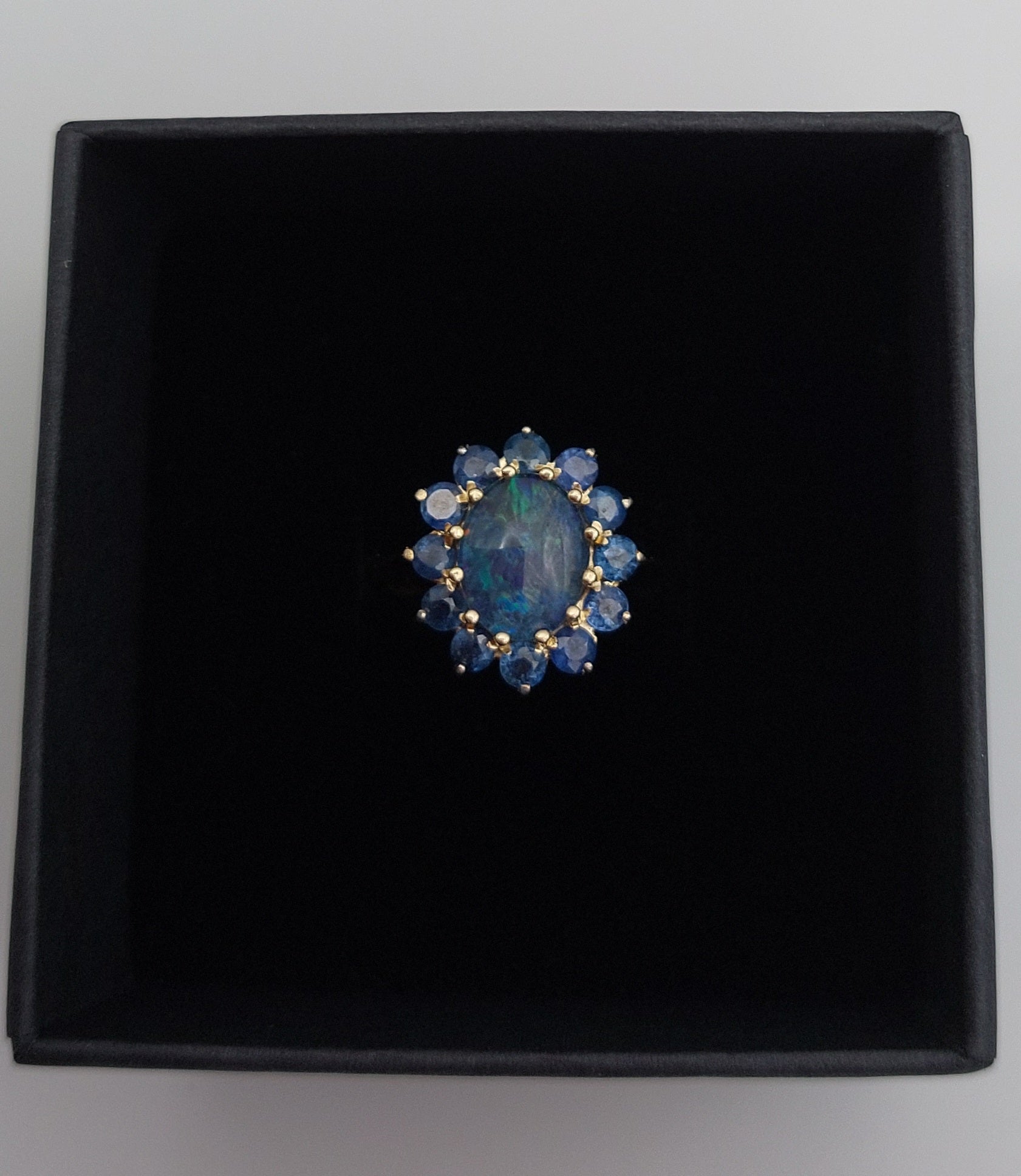 Sapphire and Opal 9ct Gold Cluster Ring