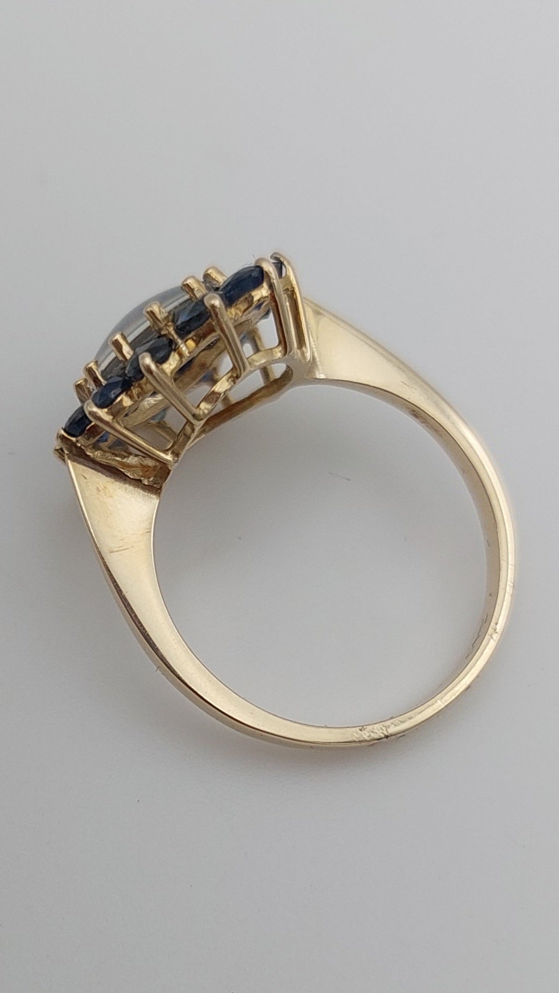 Sapphire and Opal 9ct Gold Cluster Ring