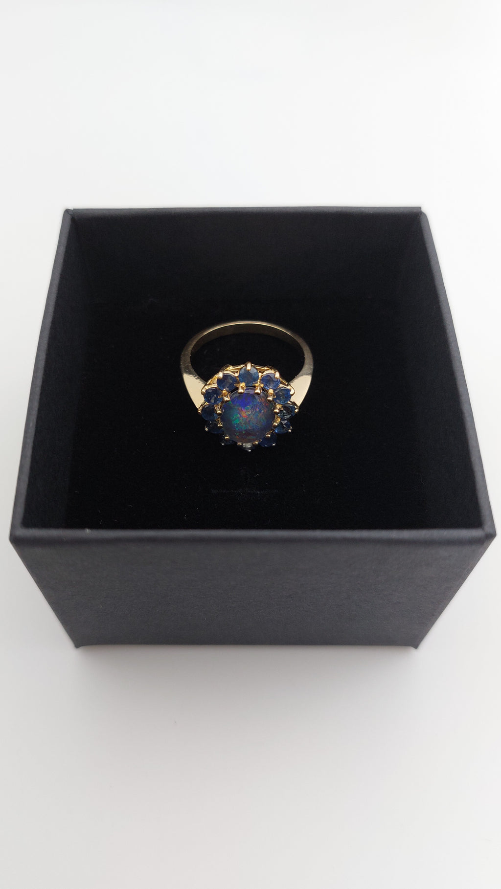 Sapphire and Opal 9ct Gold Cluster Ring