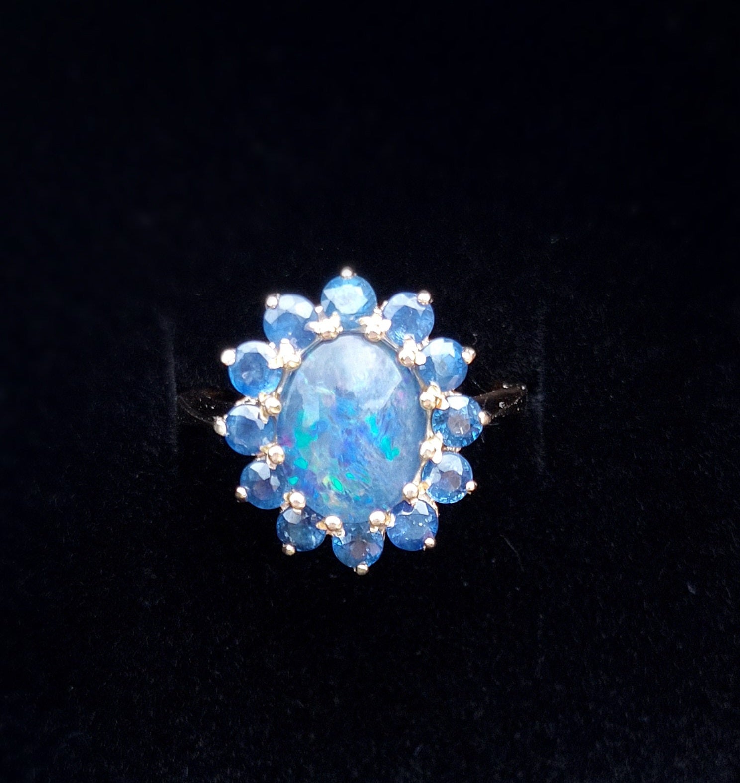 Sapphire and Opal 9ct Gold Cluster Ring