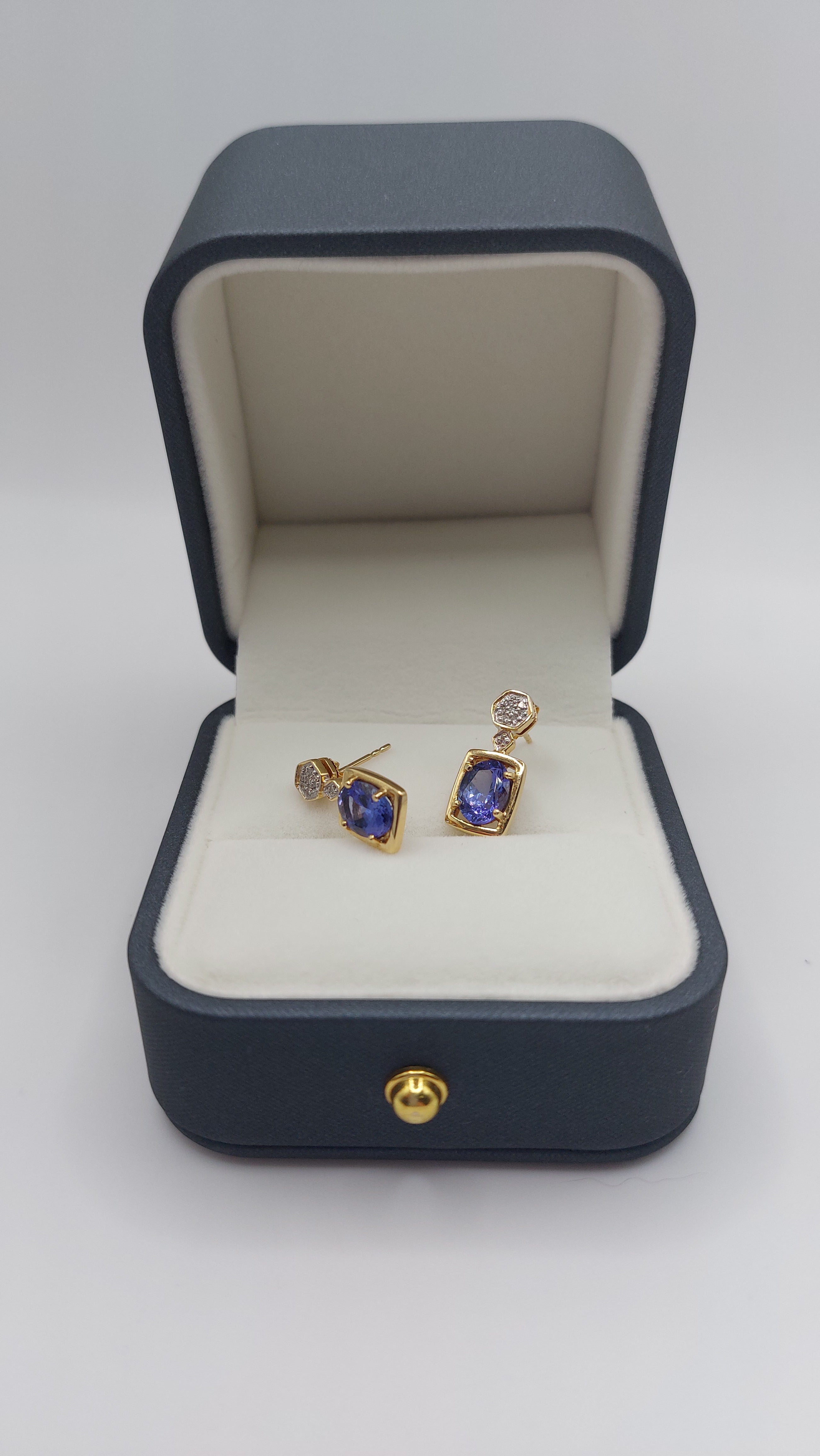 Tanzanite and Diamond 18ct Gold Fixed Drop Earings